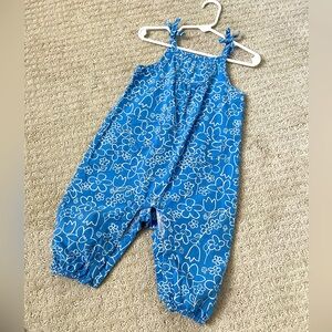 Hanna Andersson romper 12-18 months.